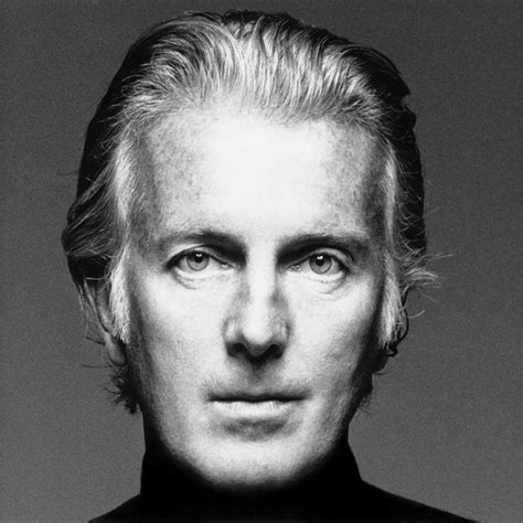 10 frases icônicas de Hubert de Givenchy .